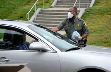 Jackson County distributes 100,000 masks