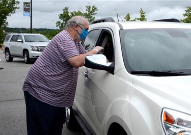 Jackson County distributes 100,000 masks