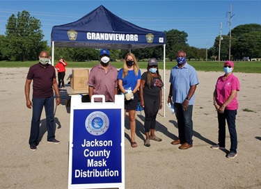 Jackson County distributes 100,000 masks